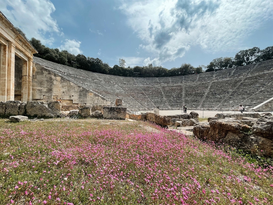 Το αρχαίο θέατρο της Επιδαύρου 3