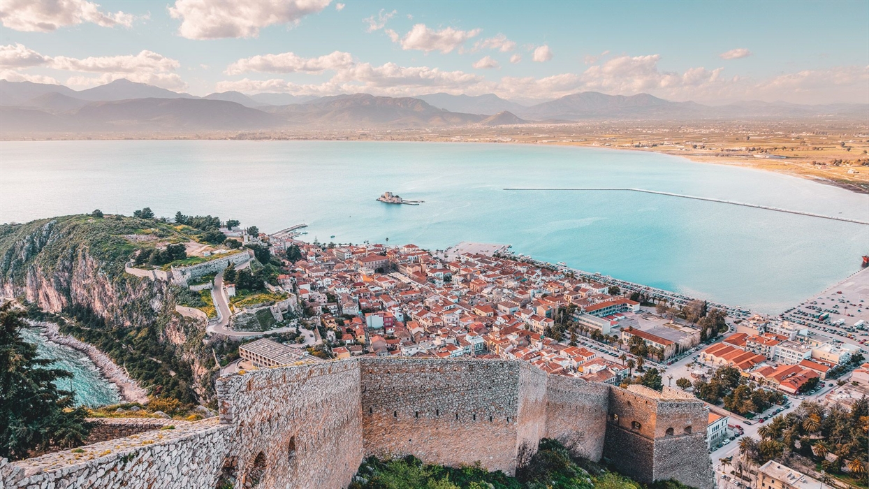 Nafplio: Enjoy a getaway in Greece’s city of romance, with a view of Venetian castles 1