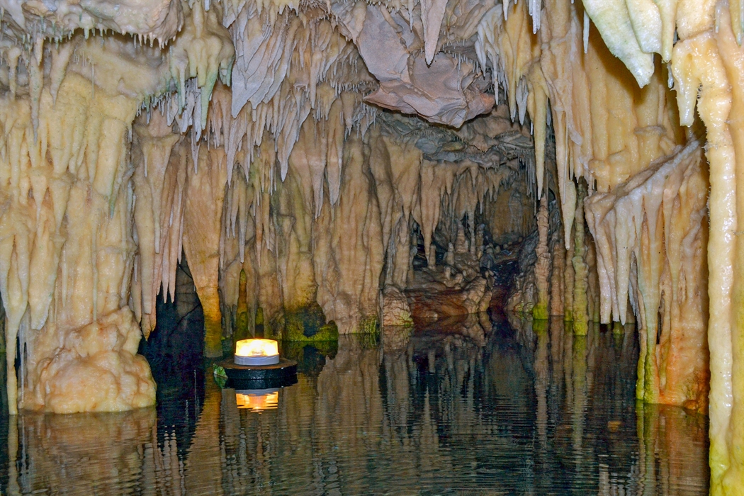 Les grottes de Diros 3