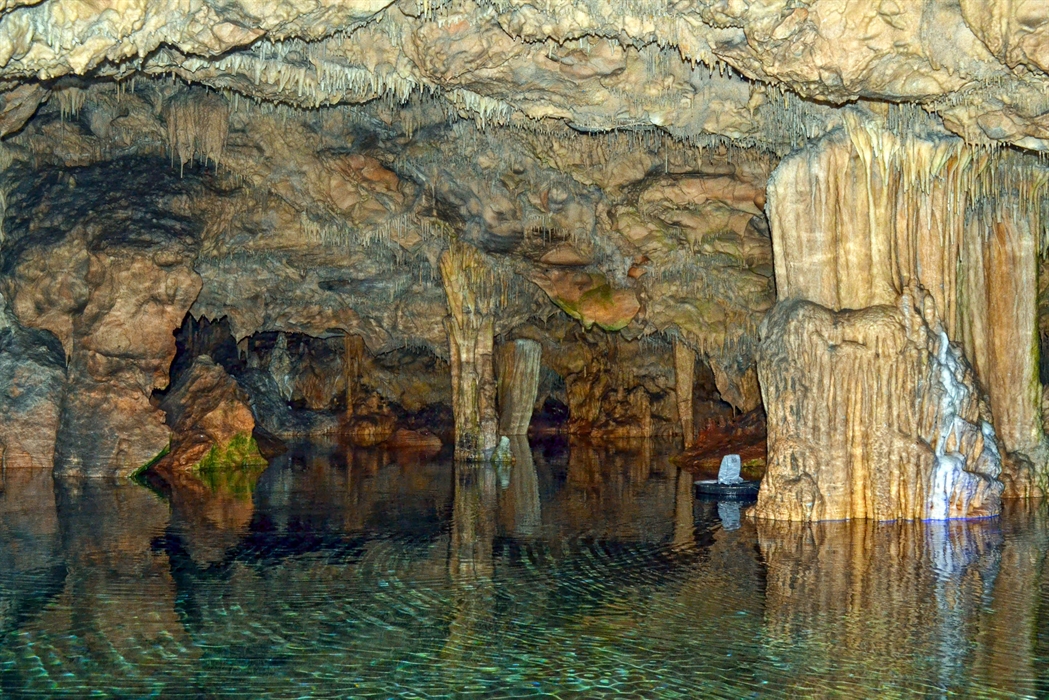 Τα σπήλαια του Διρού 2