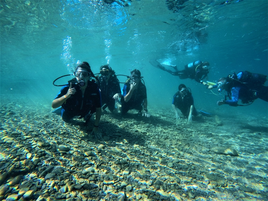 Buceo - snorkeling en la isla Proti 7