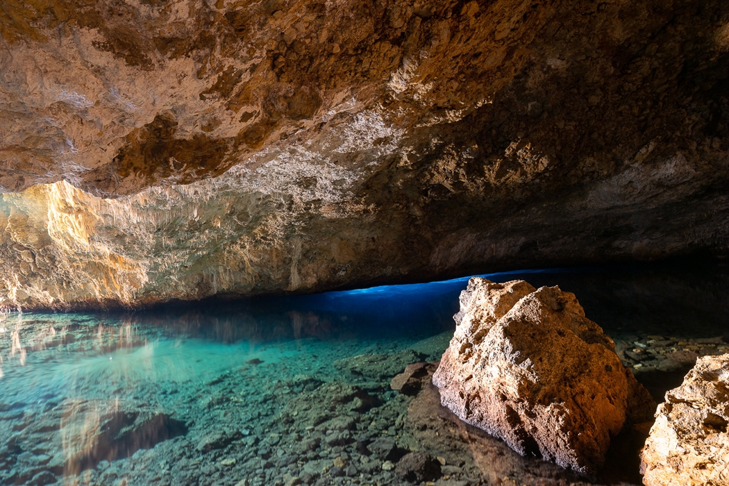 Φαράγγι Φονέα: Πέρνα την χαράδρα των σπηλαίων και βούτηξε στην παραλία του θρυλικού πειρατή 3